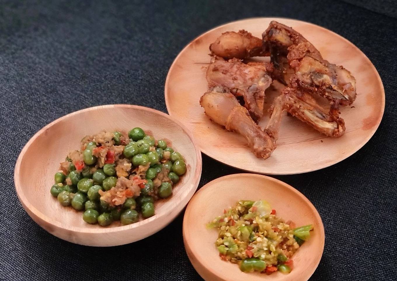 Ayam goreng