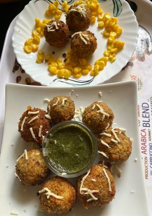 A picture of Mexican starter corn cheese balls.