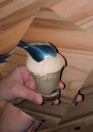 Una foto de Helado de dulce de leche fácil 😋😋