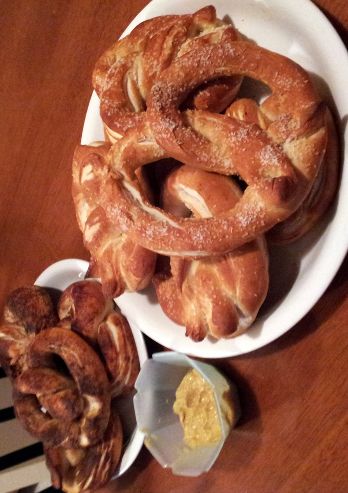A picture of Soft Pretzels.
