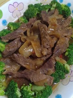 Foto resep Cah daging brokoli kesukaan suami