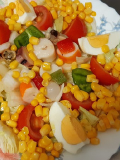 Una foto de Ensalada con toque de mar