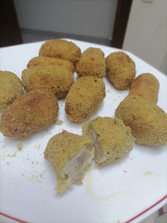 Una foto de Croquetas de berenjena con bacon