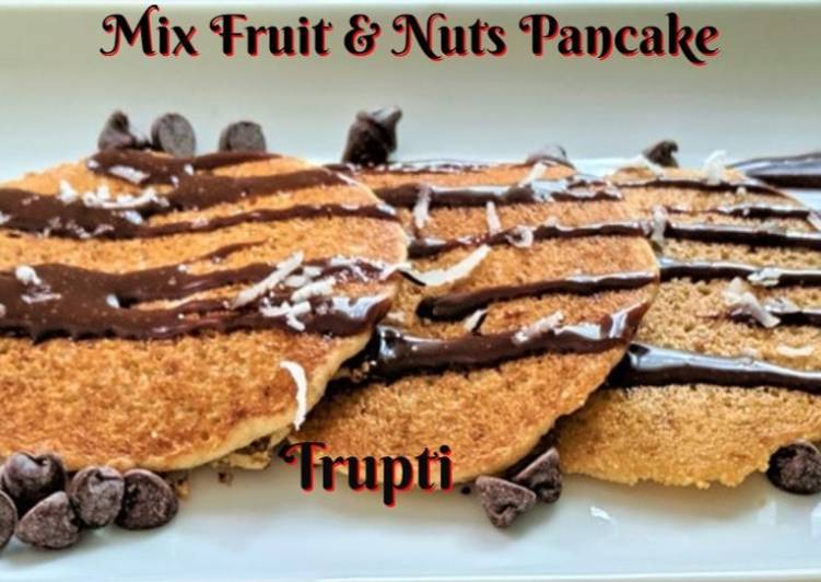Simple Way to Prepare Homemade Healthy Pancakes - Mix Fruit &amp; Nuts