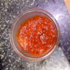 Spicy tomato sauce A picture of Spicy tomato sauce.