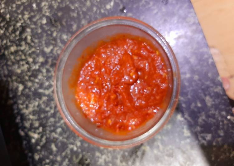 Steps to Prepare Favorite Spicy tomato sauce