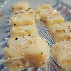 A picture of Coconut Barfi.