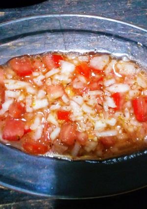 Una foto de Salsa Criolla Argentina Receta Tradicionales de Argentina 🇦🇷