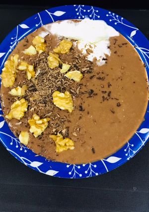 A picture of Chocolate sweet potatoes smoothie bowl.