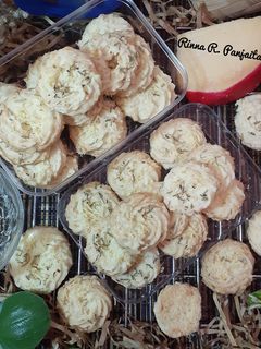Foto resep Sagu Keju Rosemary (Semprit Sagu Keju)