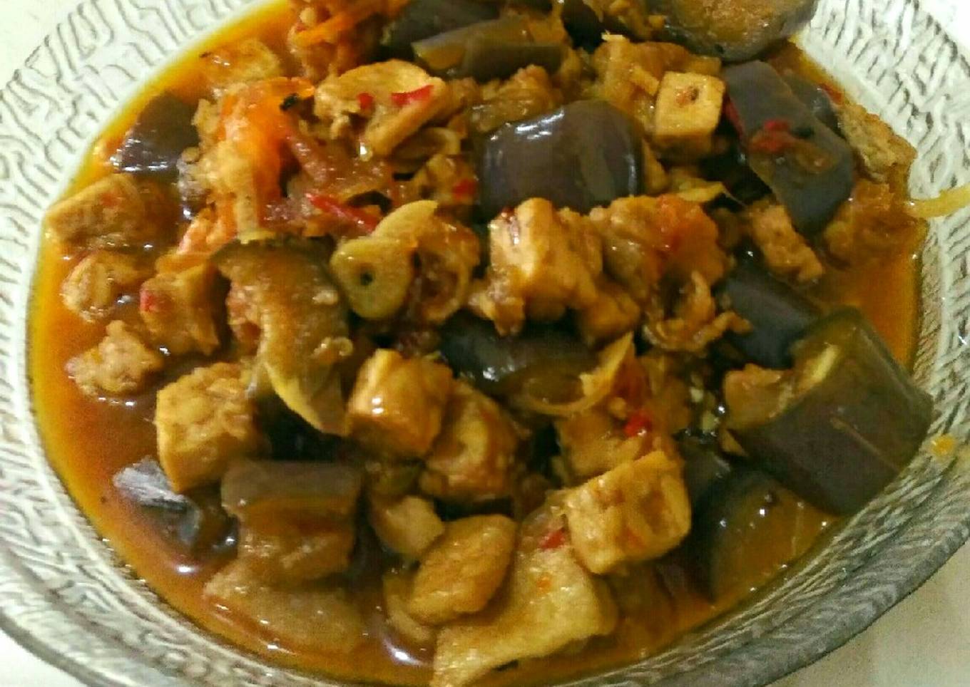 489. Terong Ungu, Tahu Tempe Pedas Manis