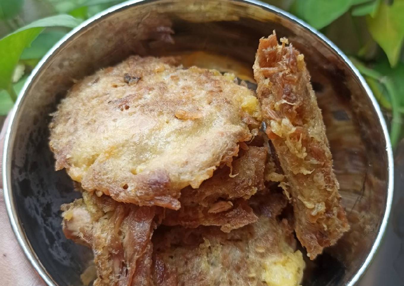 Tuna kaleng goreng