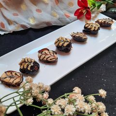 A picture of Dates dessert.