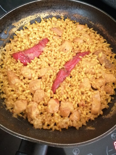 Una foto de Arroz con pechuga de pollo