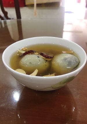 Hình của món Bánh trôi tàu.