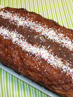 Una foto de Bizcocho de maicena con pepitas de chocolate negro