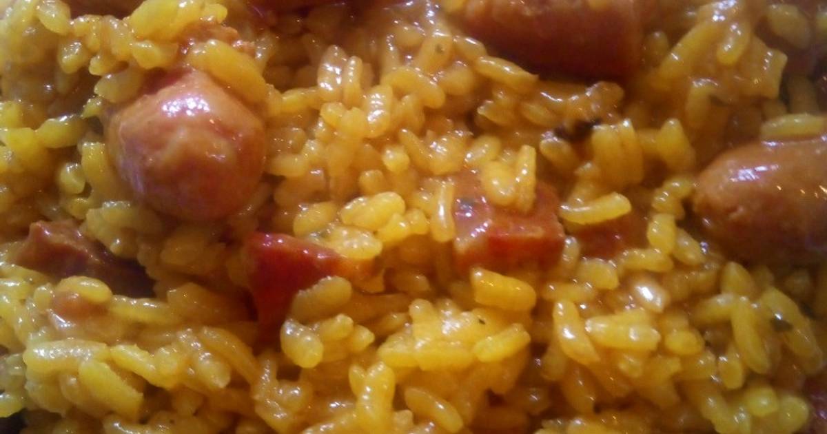 Arroz con salchichas de pollo frescas y trozos de chorizo iberico Receta de  Ague Jimenez Plasencia- Cookpad