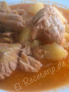 Una foto de Salmón al cava rosado