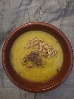 Una foto de Crema multi-vegetales