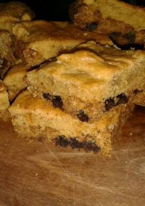 Foto resep Chocolate Chips Cookie Pie Blonies