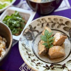 A picture of Bonito Tsukudani (Cooked with Sweet Soy Sauce).
