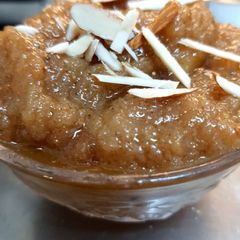 A picture of Amaranth Halwa.