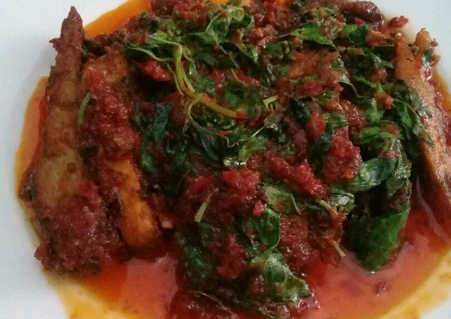  Resep Ikan Cakalang goreng bumbu pedas kemangi oleh Bintang Lintang 
