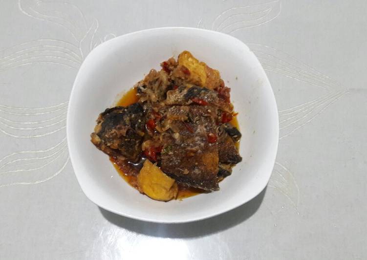 Langkah Mudah untuk Membuat Pecak Ikan (ekonomis), Menggugah Selera