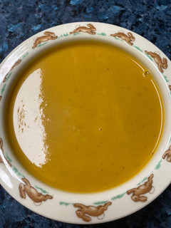 Una foto de Crema de calabaza con curry en Monsieur Cuisine