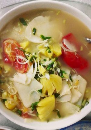 Hình của món Canh cá măng chua.