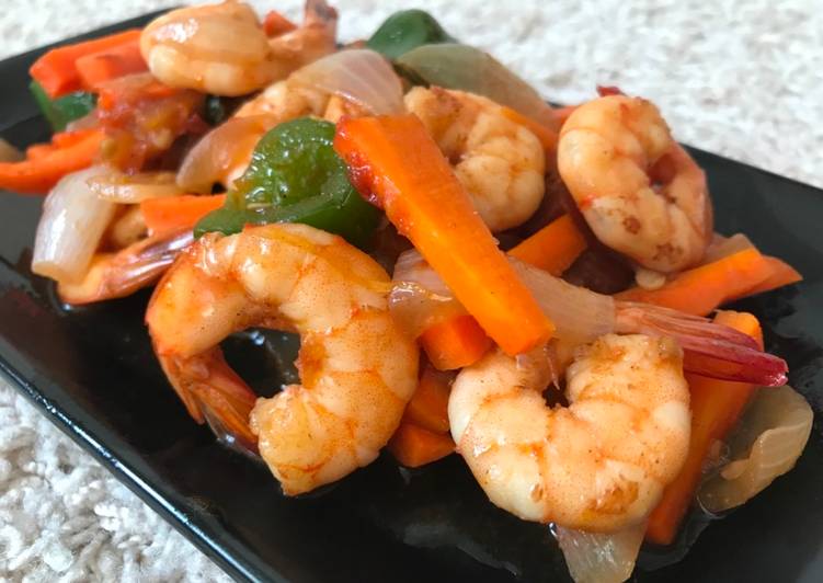 Cara Gampang Membuat Udang Asam Manis Pedas, Enak Banget