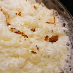 Saffron nutty milk shake A picture of Saffron nutty milk shake.