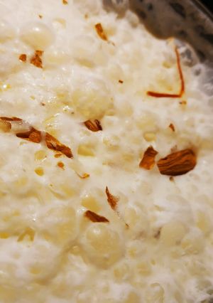 A picture of Saffron nutty milk shake.