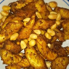 A picture of Kelewele(Ghanian spicy plantain, the Nigerian version).