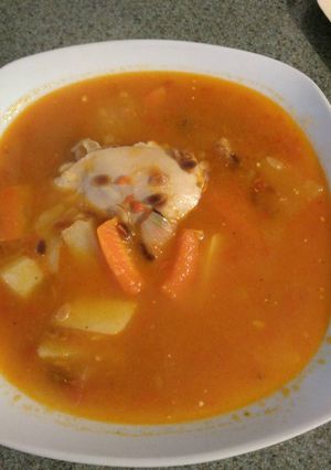 Una foto de Sopita semilla melón con pollito