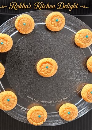 A picture of Caramel Peda.