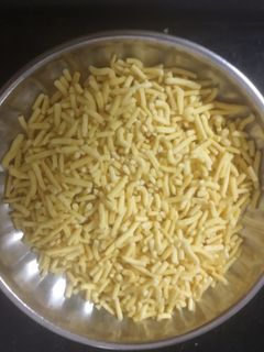 મોરી સેવ (Mori Sev Recipe In Gujarati) રેસીપી મુખ્ય ફોટો