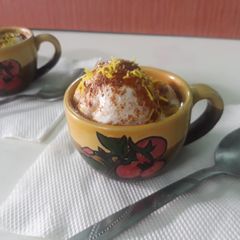 A picture of Dahi vada.