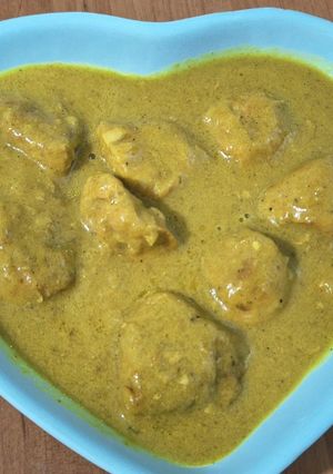 عکسی از دستور خورشت کاری با مرغ