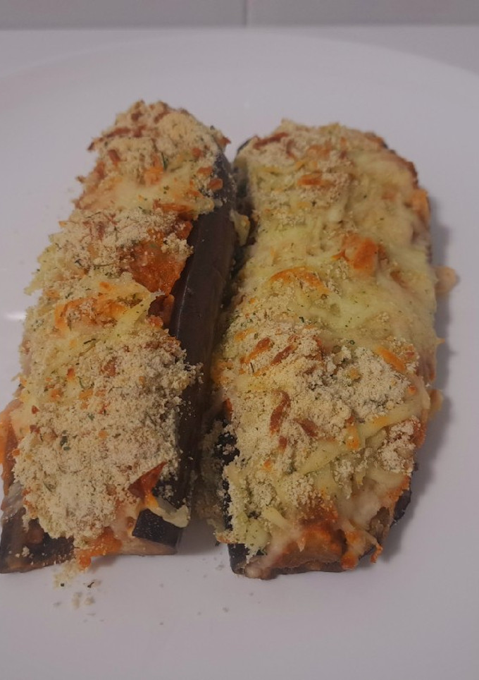 Una foto de Berenjenas rellenas 🍆