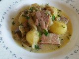 Atún encebollado con nata