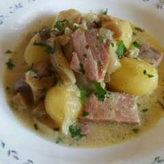 Foto principal de Atún encebollado con nata