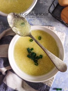 Foto resep Simple Egg Drop Soup (Sup Telur)