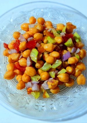 A picture of Boiled Chickpeas Chaat.