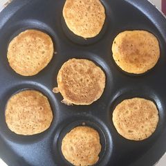 A picture of Sooji Pancakes Salted.