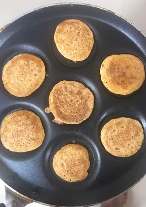 A picture of Sooji Pancakes Salted.