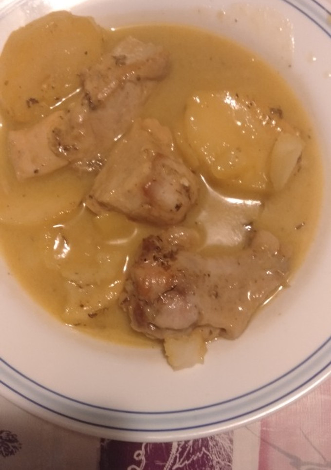 Una foto de Asado de patata y pollo