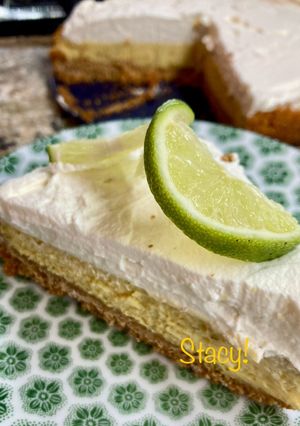 A picture of Traditional and Easy Key Lime Pie!.