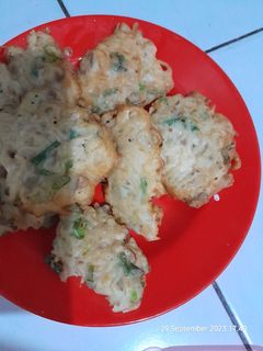Foto resep Bakwan mie ekonomis