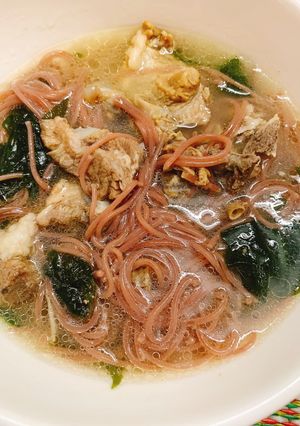 Hình của món Mì lứt sườn.
